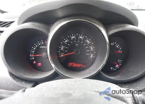 2011 Kia Soul + from USA, damaged, VIN KNDJT2A25B7709427